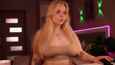 Lisa online show from 12, 7, 2026