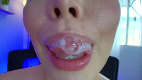 Lisbet online show from 12, 2, 2025