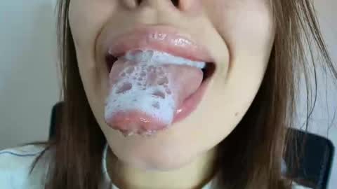 Lisbet online show from 30, 9, 2025