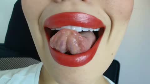 Lisbet online show from 9, 10, 2025