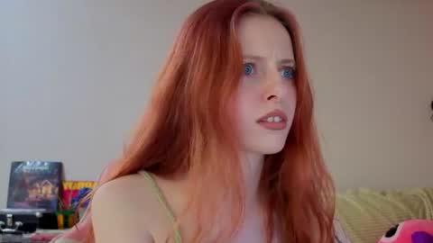Snapshot of lisiasweet chatting on 30, 7, 2026 Lika online show from 30, 7, 2026