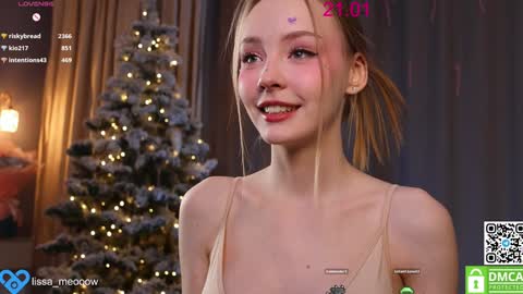 Snapshot of lissa_meooow chatting on 21, 1, 2025 your Liza again. Next stream Dec. 1 at 2 or 3 GMT online show from 21, 1, 2025