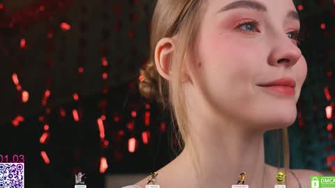 Snapshot of lissa_meooow chatting on 1, 3, 2026 your Liza again. Next stream Dec. 1 at 2 or 3 GMT online show from 1, 3, 2026