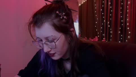 lissaros online show from 23, 12, 2025