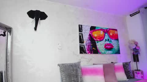 Snapshot of lissbrown chatting on 14, 2, 2026 Liss Brown online show from 14, 2, 2026