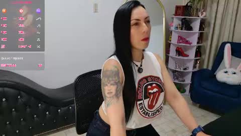 LITA a sexy milf online show from 6, 7, 2026