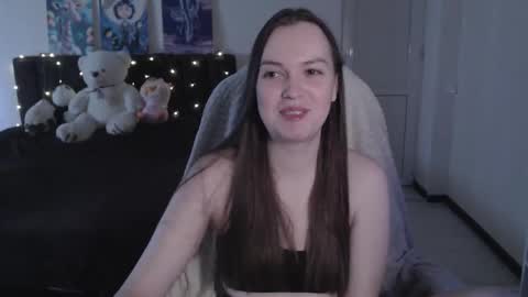 little__flowers online show from 30, 11, 2025