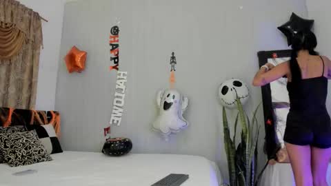 little_abbye online show from 21, 10, 2025
