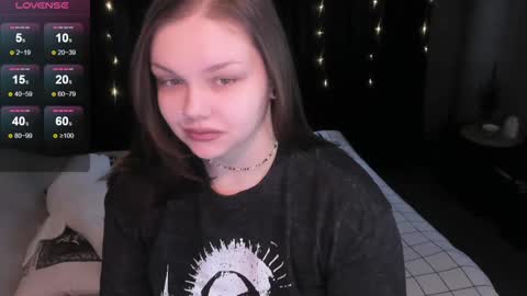 Snapshot of little_bambii_ chatting on 9, 12, 2024 Eva online show from 9, 12, 2024