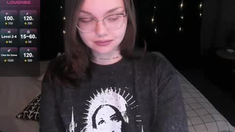 Snapshot of little_bambii_ chatting on 10, 12, 2024 Eva online show from 10, 12, 2024