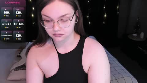 Snapshot of little_bambii_ chatting on 17, 12, 2024 Eva online show from 17, 12, 2024
