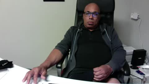 Snapshot of little_buddha chatting on 11, 5, 2026 Pure Black Power online show from 11, 5, 2026