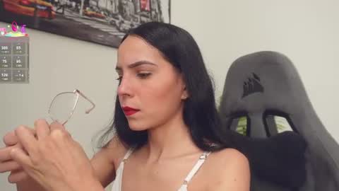 Help me reach 100 likes online show from 25, 7, 2026