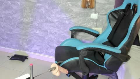 Lili online show from 22, 1, 2025