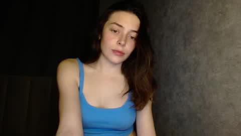 Mia   Im online every day 1530 PM in New York  2030 PM in London online show from 2, 5, 2026