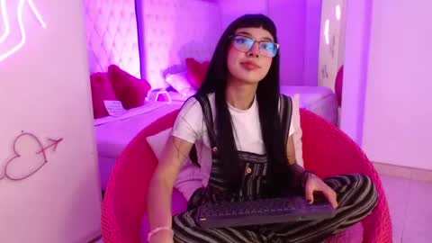 Paulette online show from 8, 5, 2026