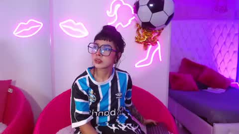 Paulette online show from 9, 7, 2026