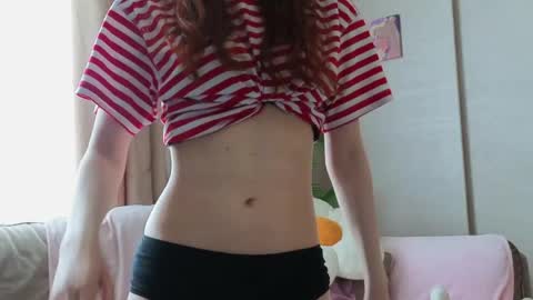 Snapshot of little_red_rosy chatting on 19, 5, 2026 Rosy online show from 19, 5, 2026