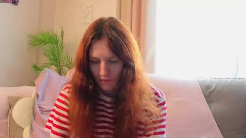 Snapshot of little_red_rosy chatting on 2, 6, 2026 Rosy online show from 2, 6, 2026
