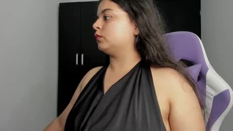 Snapshot of little_shaara chatting on 26, 1, 2025 Shaara  online show from 26, 1, 2025