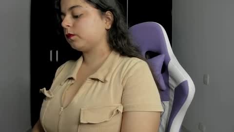 Snapshot of little_shaara chatting on 29, 1, 2025 Shaara  online show from 29, 1, 2025