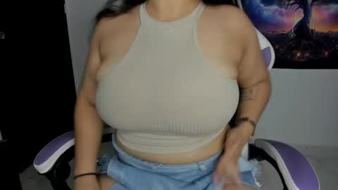 Snapshot of little_shaara chatting on 12, 2, 2025 Shaara  online show from 12, 2, 2025