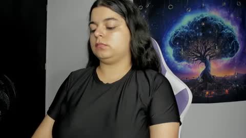 Snapshot of little_shaara chatting on 13, 2, 2025 Shaara  online show from 13, 2, 2025