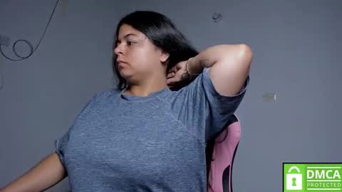 Snapshot of little_shaara chatting on 24, 9, 2025 Shaara  online show from 24, 9, 2025