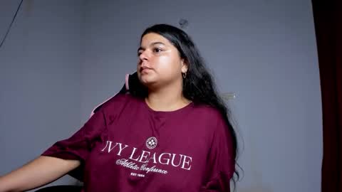 Snapshot of little_shaara chatting on 22, 10, 2025 Shaara  online show from 22, 10, 2025