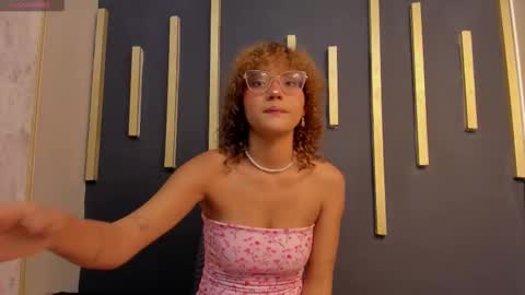 Snapshot of little_sugar18 chatting on 28, 2, 2026 Luisa online show from 28, 2, 2026