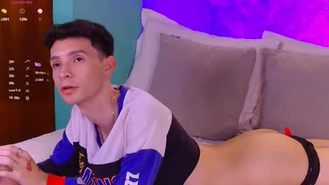 Snapshot of little_twiink chatting on 26, 9, 2025 Juan Ferrer online show from 26, 9, 2025