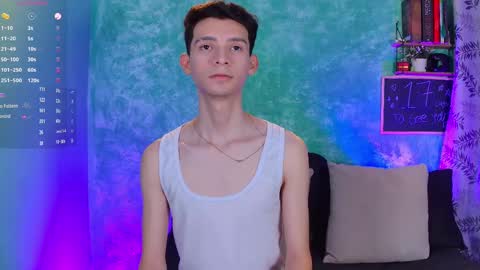 Snapshot of little_twiink chatting on 7, 10, 2025 Juan Ferrer online show from 7, 10, 2025