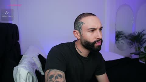 little_vannesaa online show from 14, 1, 2025