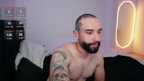 little_vannesaa online show from 16, 2, 2025