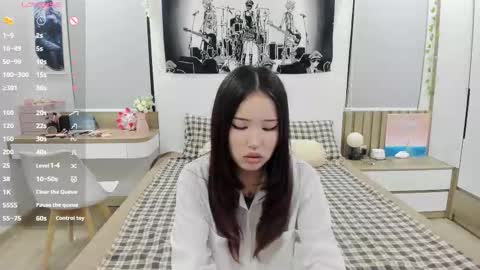 Yena and Gabby online show from 19, 2, 2026