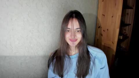 littleashleyy online show from 22, 11, 2025