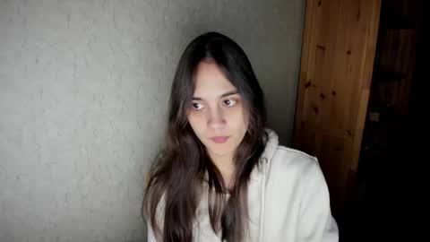 littleashleyy online show from 24, 11, 2025