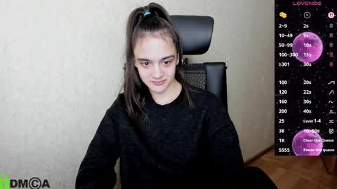 littleashleyy online show from 23, 4, 2026