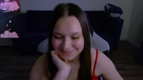 Snapshot of littlebby_di chatting on 10, 9, 2025 Di online show from 10, 9, 2025