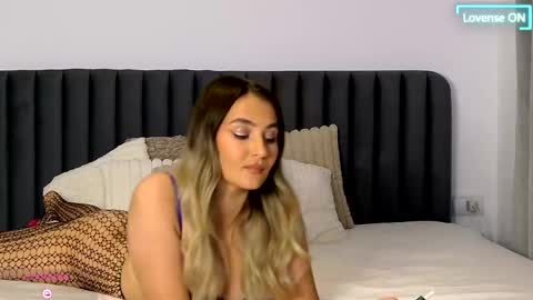 littleblondbunny online show from 4, 5, 2026