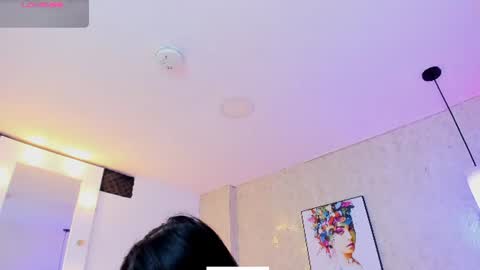 littlee_mia online show from 30, 6, 2026