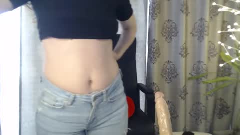 Snapshot of littleflowers chatting on 30, 1, 2025 Your little flower online show from 30, 1, 2025