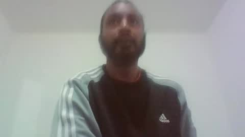 Snapshot of littleindiancock4girls chatting on 3, 1, 2025 littlekiki online show from 3, 1, 2025