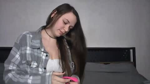 Snapshot of littlejessielov chatting on 28, 1, 2025 Jessie online show from 28, 1, 2025