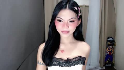 littlelace_ online show from 10, 4, 2026