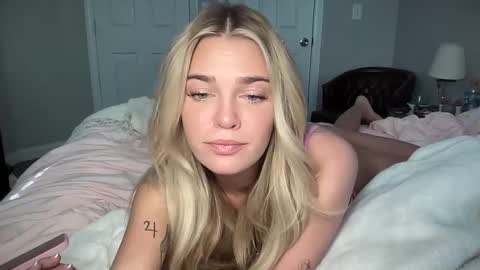 Snapshot of littlemaryjane19 chatting on 29, 1, 2025 Marciabrady online show from 29, 1, 2025