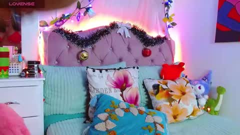 Ruby Rouse online show from 18, 12, 2024