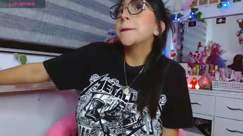 Ruby Rouse online show from 23, 1, 2025