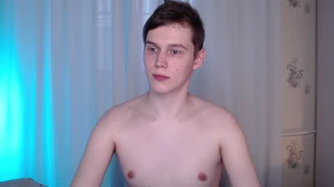 Snapshot of littlesadcabbage chatting on 7, 1, 2025 Sonnenschein online show from 7, 1, 2025