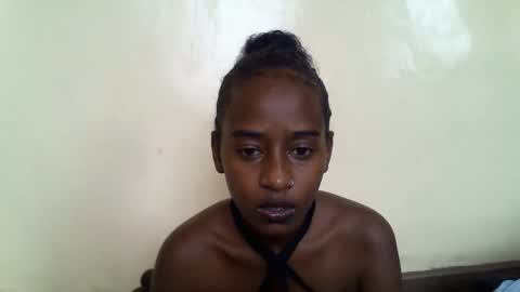 littlesandie online show from 25, 1, 2025